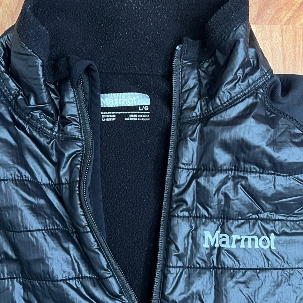 EUC Marmot Black Quilted Zip Jacket 2 Side Zip Pockets Thumb Holes sz Large